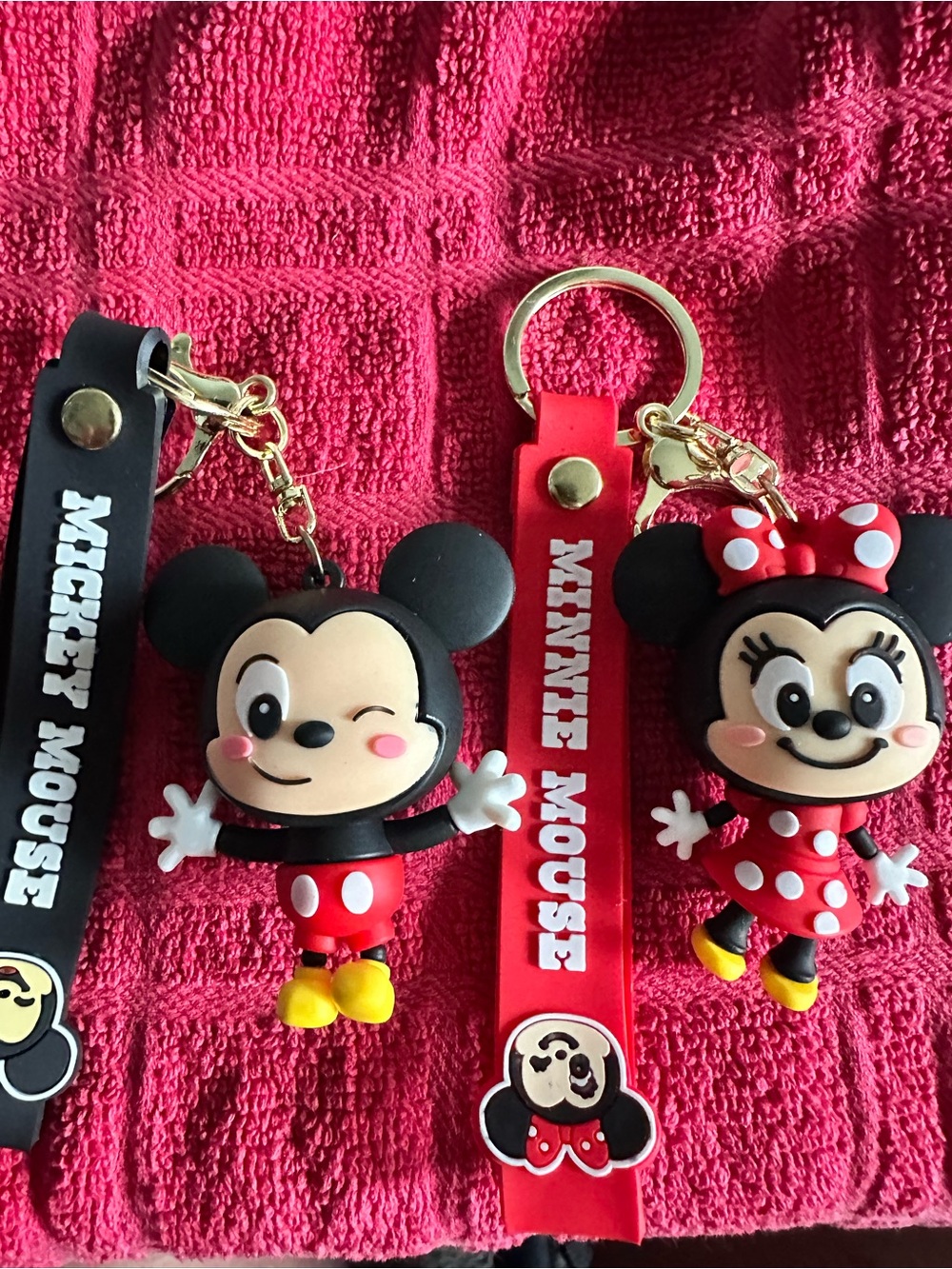 Disney Minnie & Mickey Mouse Red and Black Key & Card Holder Set
